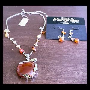 Delicious Necklace Set